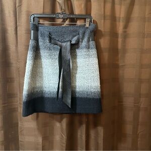 Stunning! Donna Degnan Black Grey Stripe Skirt‎ with Faux Leather Belt size 4